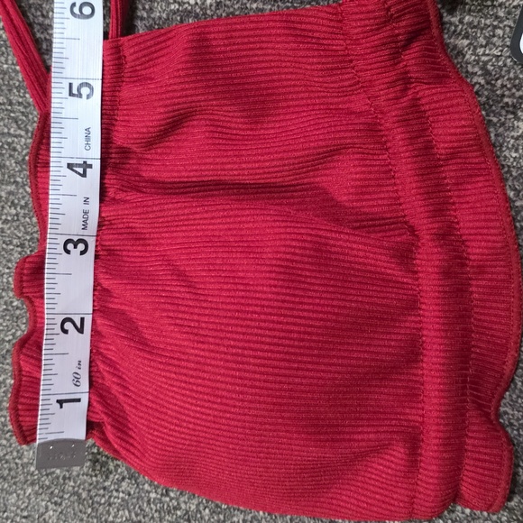 Zaful Red Ruffled Bandeau Top - Picture 5 of 6